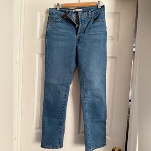 Levi’s Wedgie Straight Ankle Jean / Size 30 / Never Worn or Washed